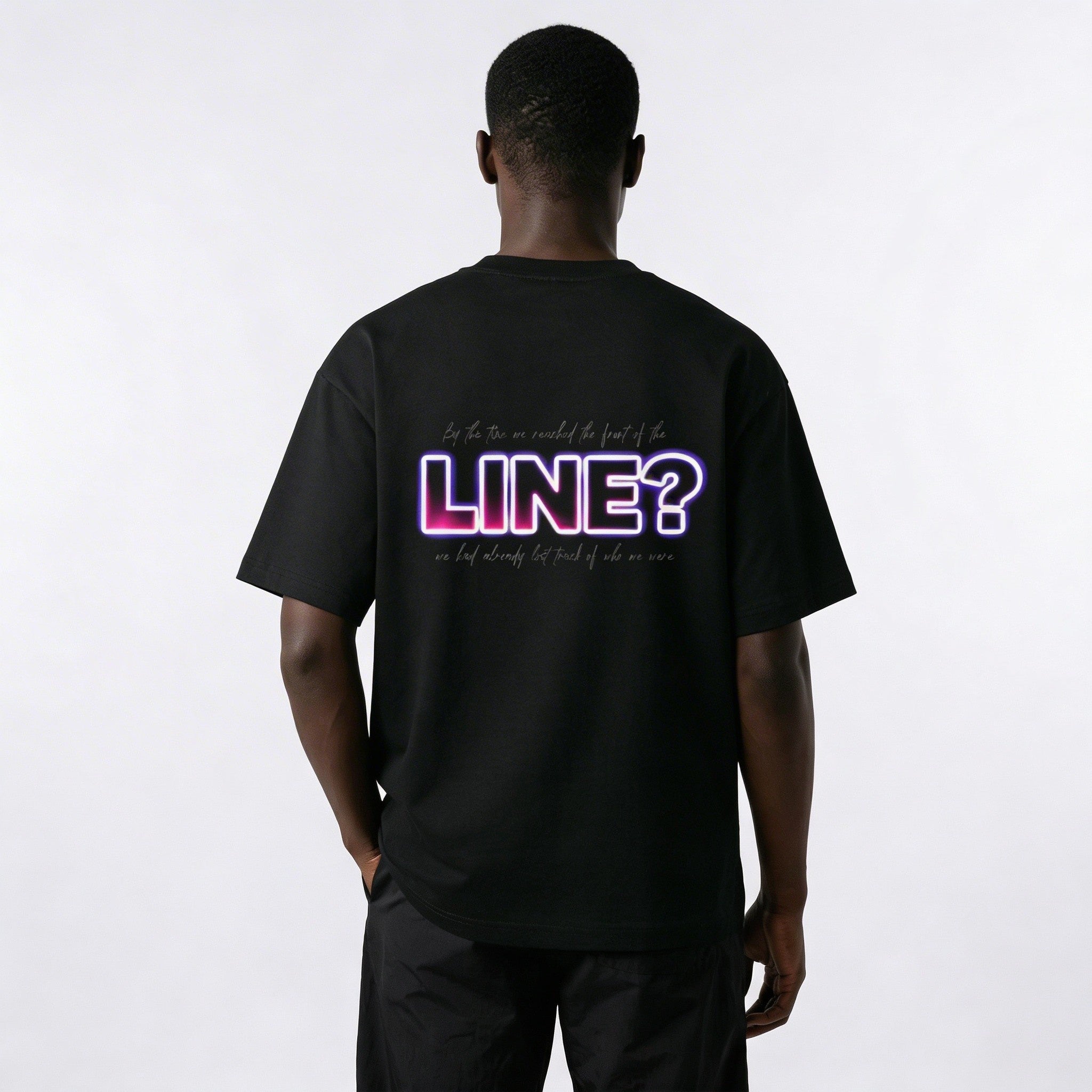 LINE TSHIRT - BLACK